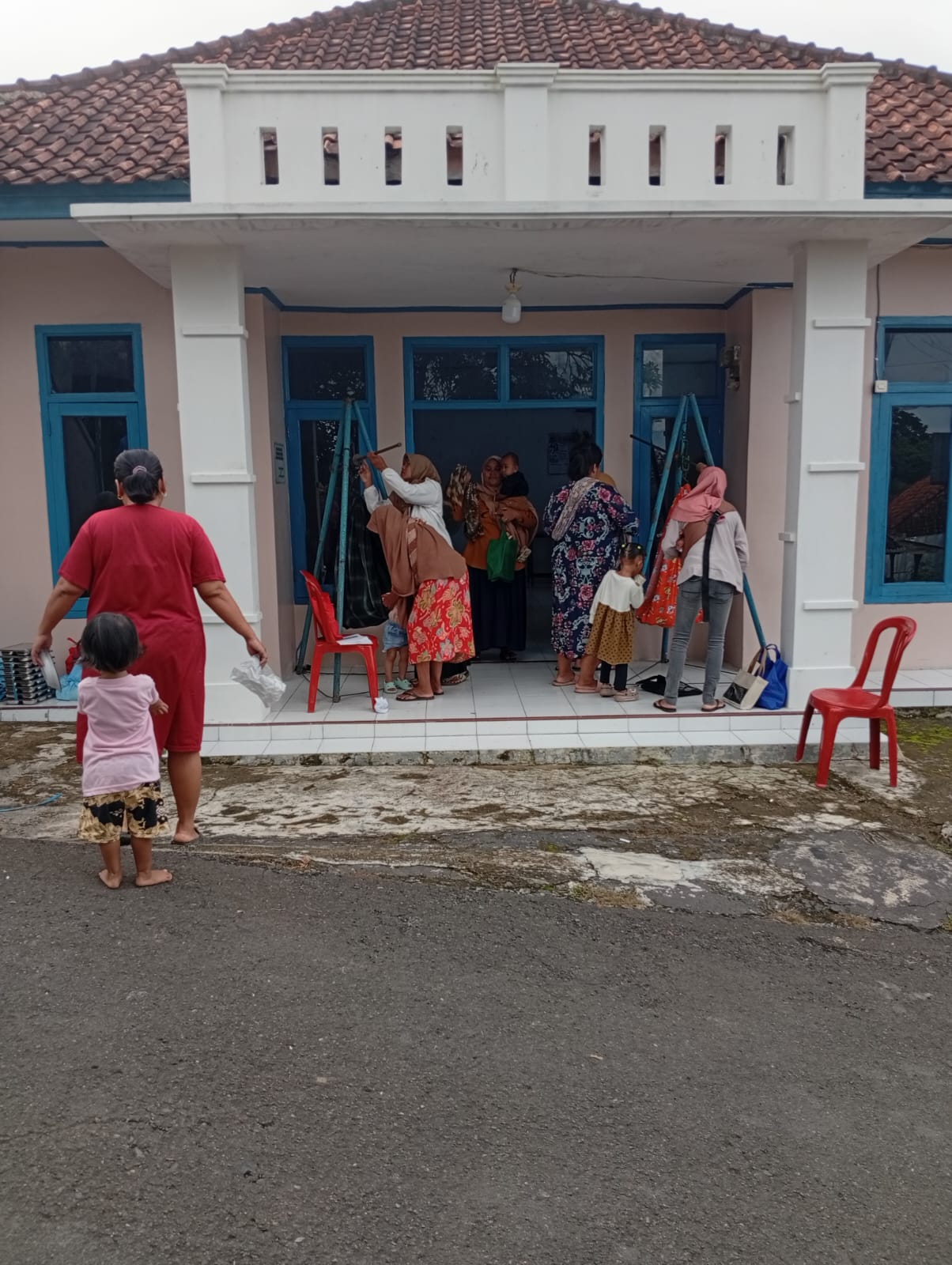 KEGIATAN POSYANDU SOKA V DAN SOKA VI DESA GARAJATI